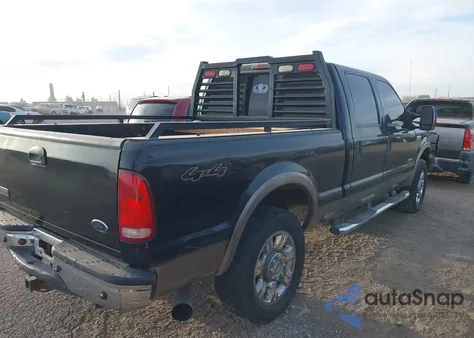 2006 Ford F250 Super Duty from USA, damaged, VIN 1FTSW21P06ED60010